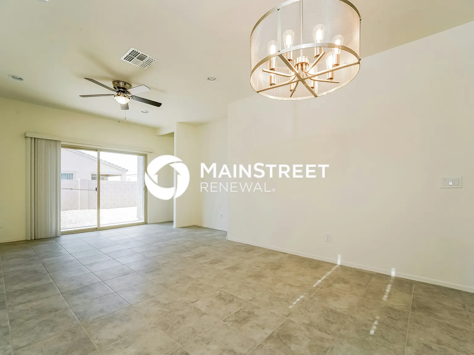 10653 W Dickerson Dr — Photo 3