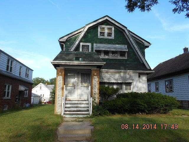 1st image of 3438 N 37th St #3440