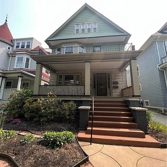 543 Potomac Ave — Photo 2