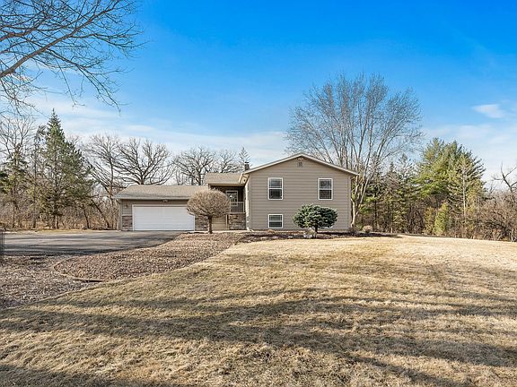 2nd image of 2072 Eaglewood Ln