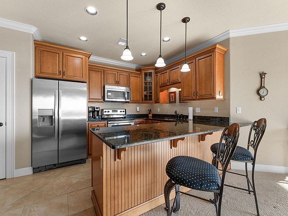 5th image of 130 Royal Vista Drive #605 BLDG 6