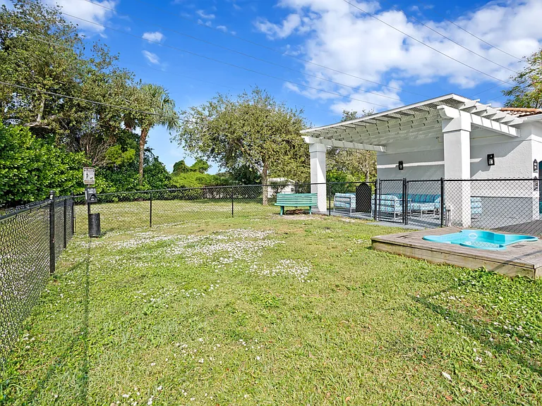 Dog park at Verona at Boynton Beach in Boynton Beach, FL