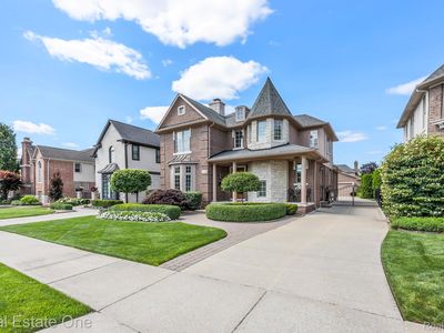 312 Woodward Ave, Rochester, MI, 48307