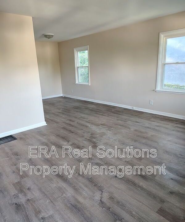 1st image of 4245 Leeper St