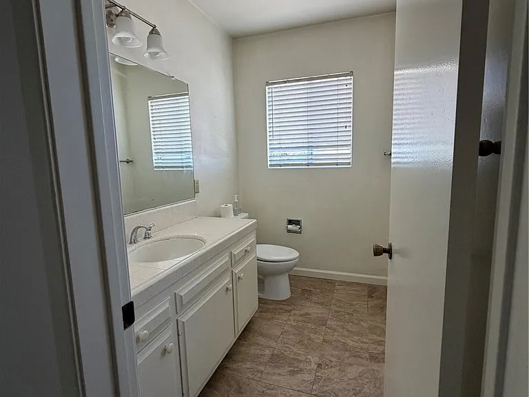 33842 Granada Dr — Photo 22