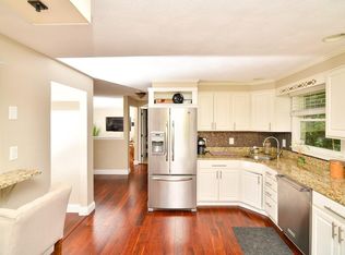 7 Bearhill Rd, Woburn, MA 01801