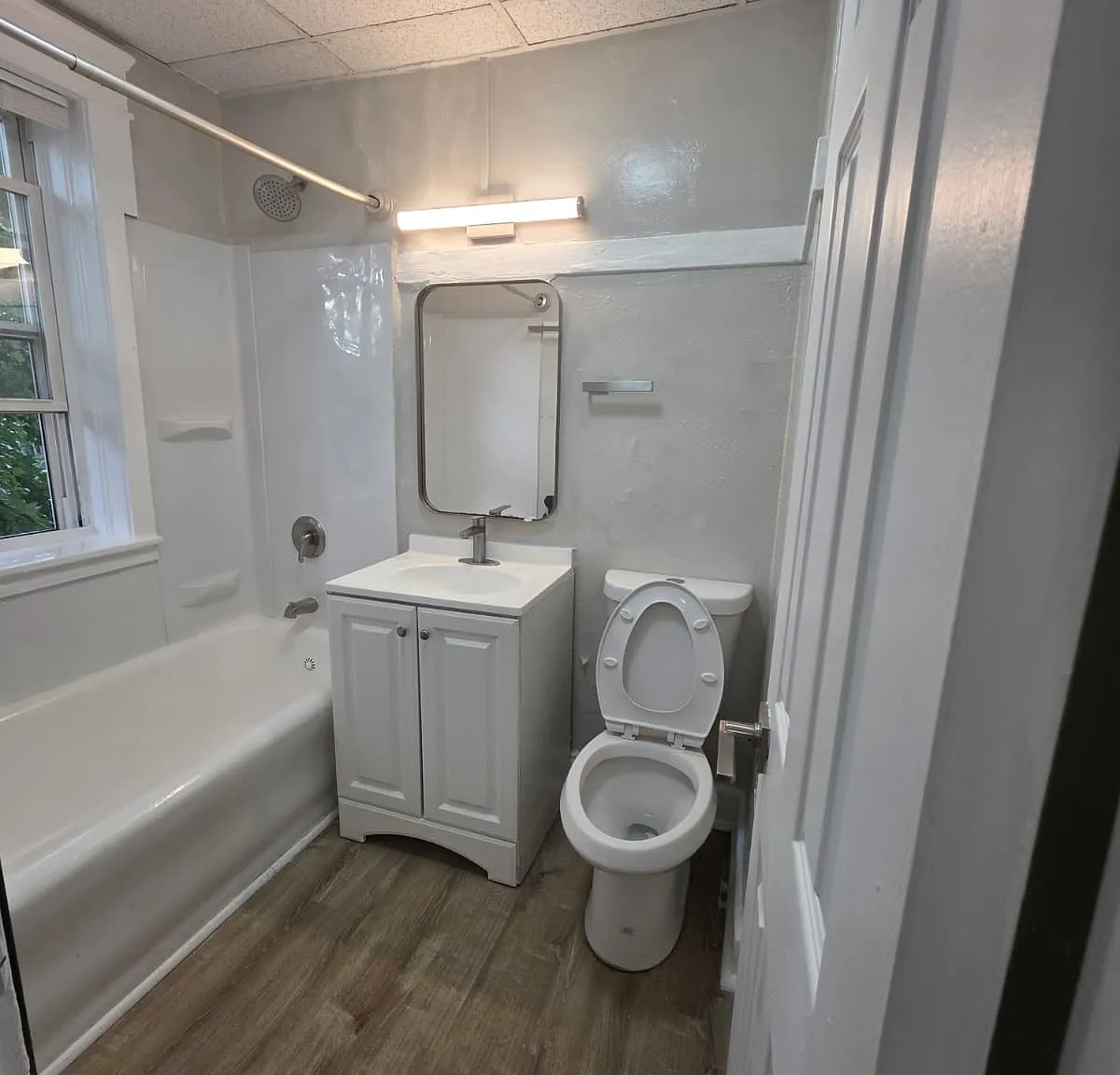 Studio, 800 sqft, $1,219 — Photo 4