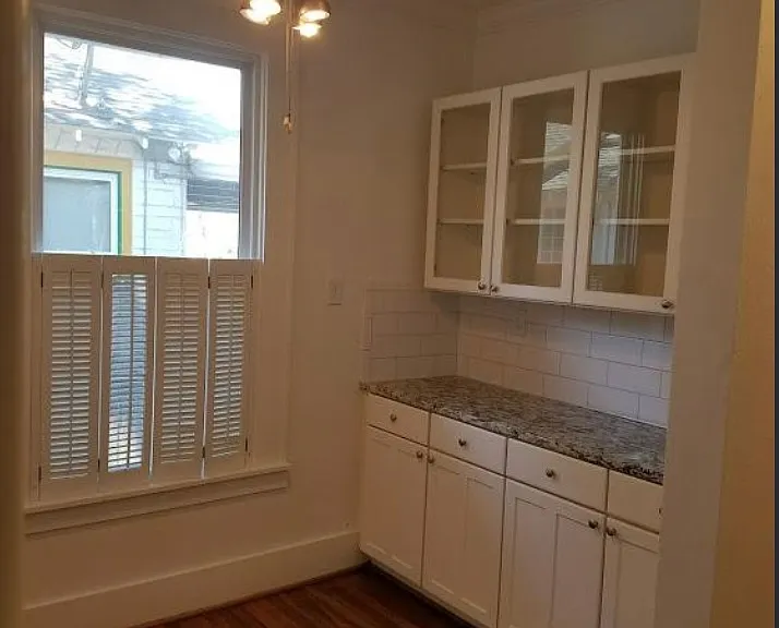 White Oak Dr — Photo 6