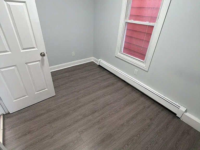 247 N 4th St #2 — Photo 10