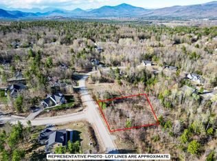 64 Grandview Rd, Conway, NH 03818
