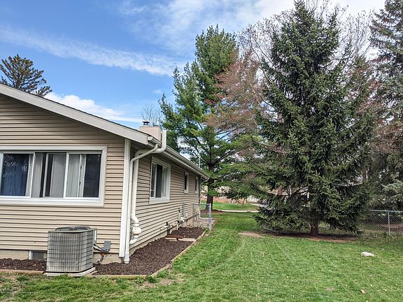 2nd image of 4375 Elmwood Dr
