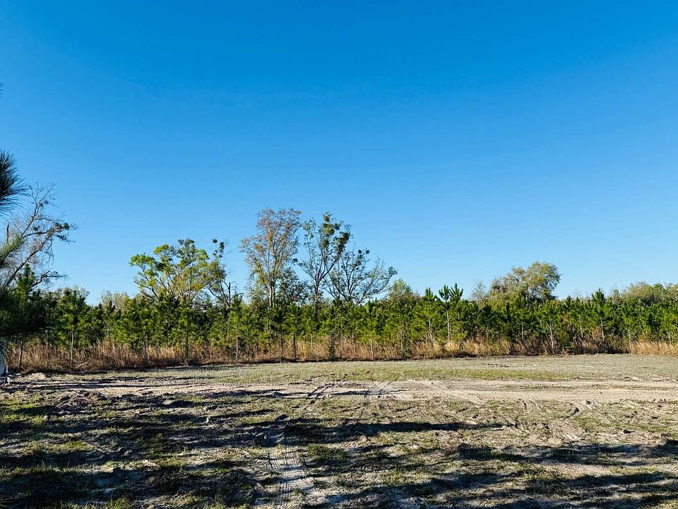 2nd image of 10465 161st Rd