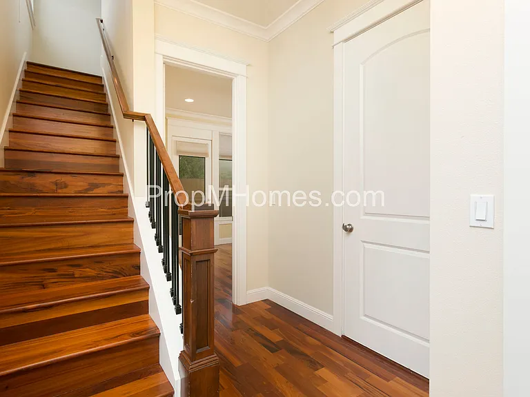 5121 N Williams Ave — Photo 21