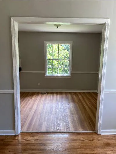 4324 Edinburgh Way — Photo 8