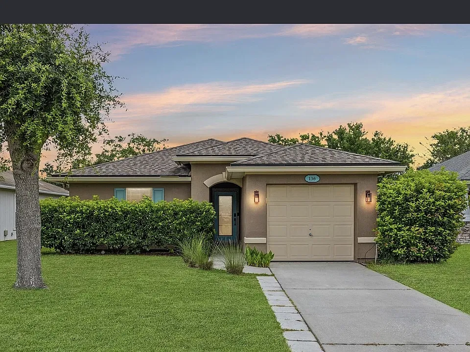 136 Brookfall Dr