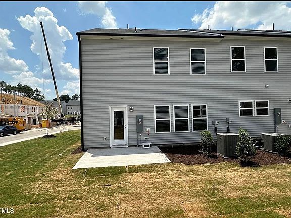 5th image of 3125 Ranger Dr