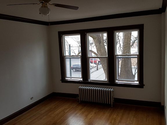 3rd image of 3215 N Lockwood Ave #2