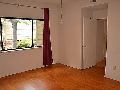 1420 Foothill Meadows Ct — Photo 10