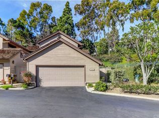 1086 Stone Brook Ln, Costa Mesa, CA 92627