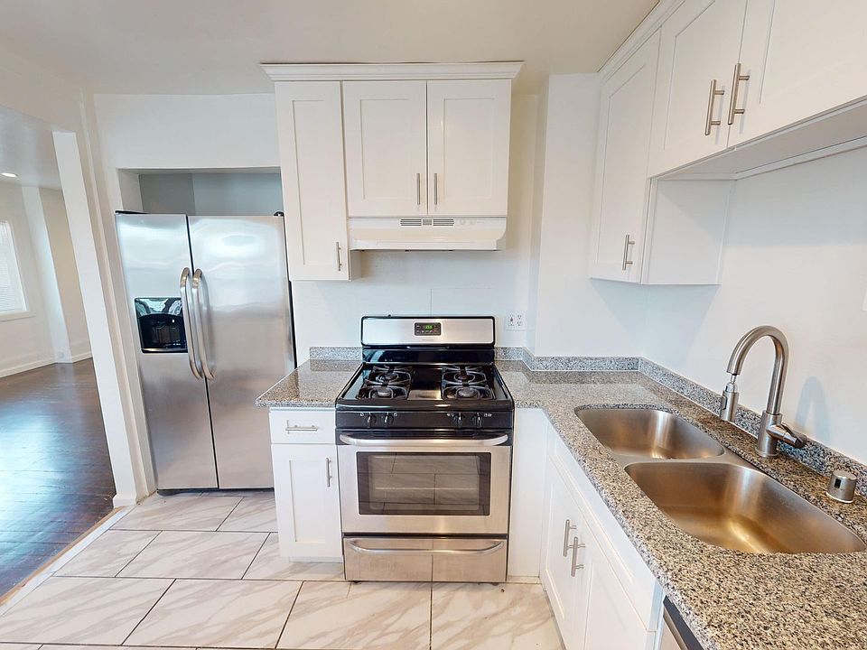 1st image of 206 N Coronado St #0