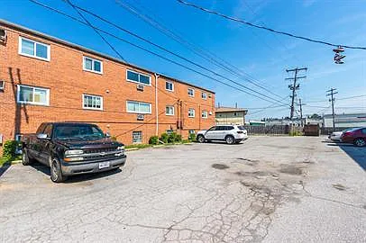 3656 Seabrook Ave — Photo 8