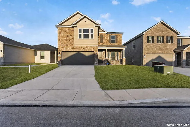 4 bed, 2.5 bath, 2909 sqft, $2,700 — Photo 4