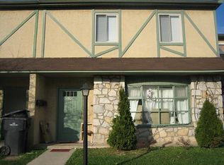 2253 Pileggi Rd, Warrington, PA 18976