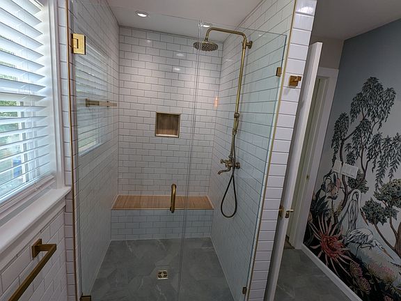 2nd image of 835 9th Ave S #1/2