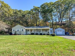 793 Bernardston Rd, Greenfield, MA 01301