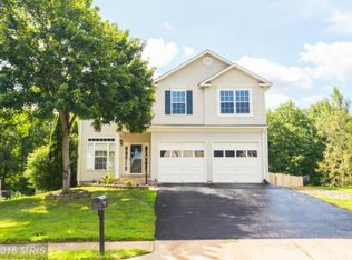 6233 Oaklawn Ln, Woodbridge, VA 22193