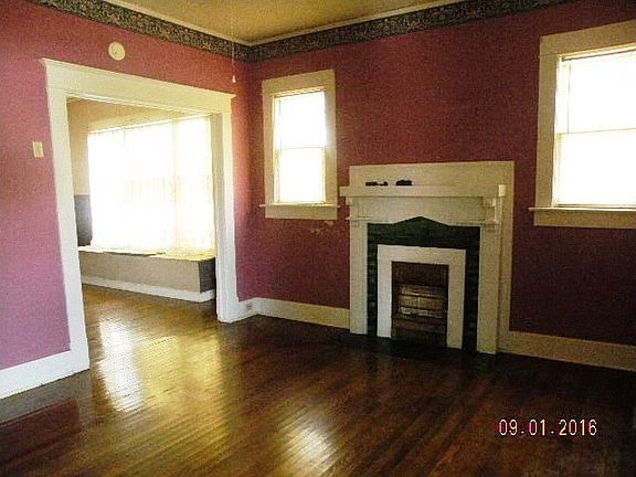 2nd image of 113 Sampson Ave