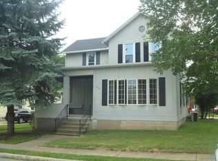 926 Grant St, Peru, IL 61354