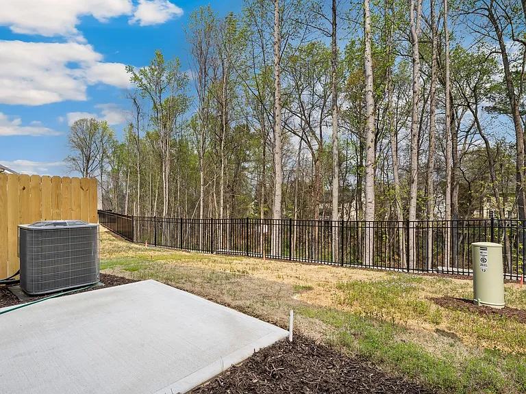 212 Wiltshire Mill Dr — Photo 20