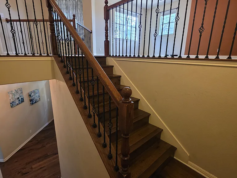7901 Southwest Pkwy #15 — Photo 8