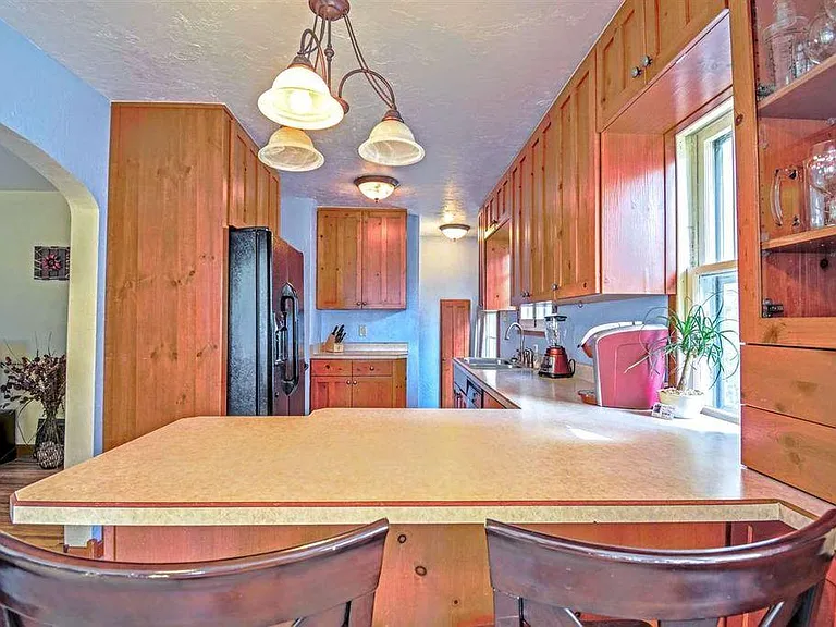 1444 Grand Ave — Photo 15