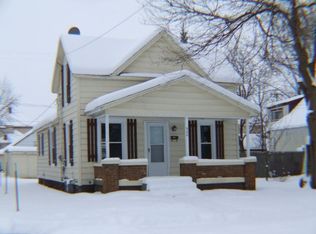 920 Courtney St NW, Grand Rapids, MI 49504