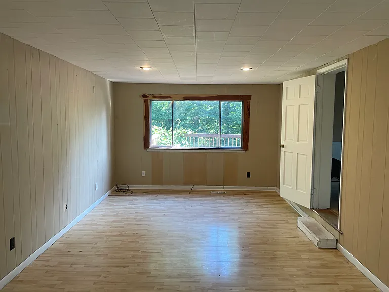 1313 Nichols Pl — Photo 11