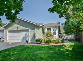 1530 E 123rd St, Olathe, KS 66061