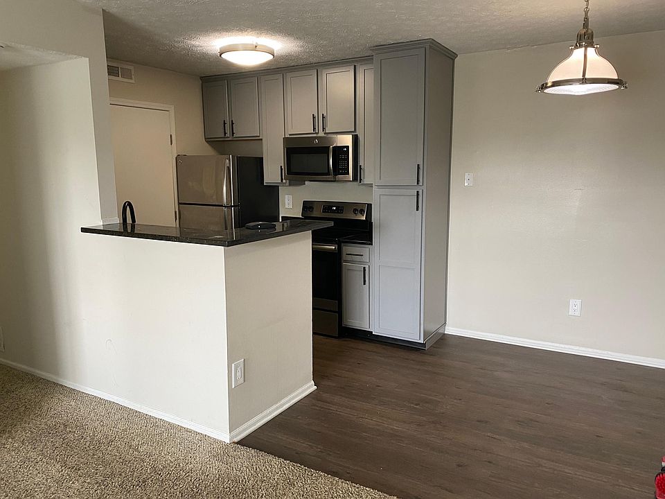 1st image of 8801 Oak Village Blvd