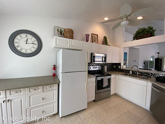 3rd image of 26699 Little John Ct #1-64
