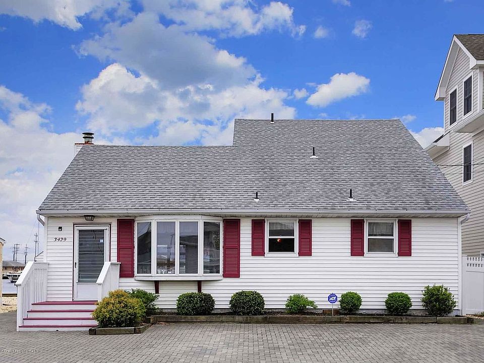 1st image of 3429 Maritime Dr