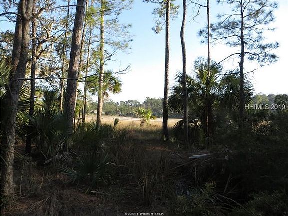 3rd image of 110 Winding Oak Dr