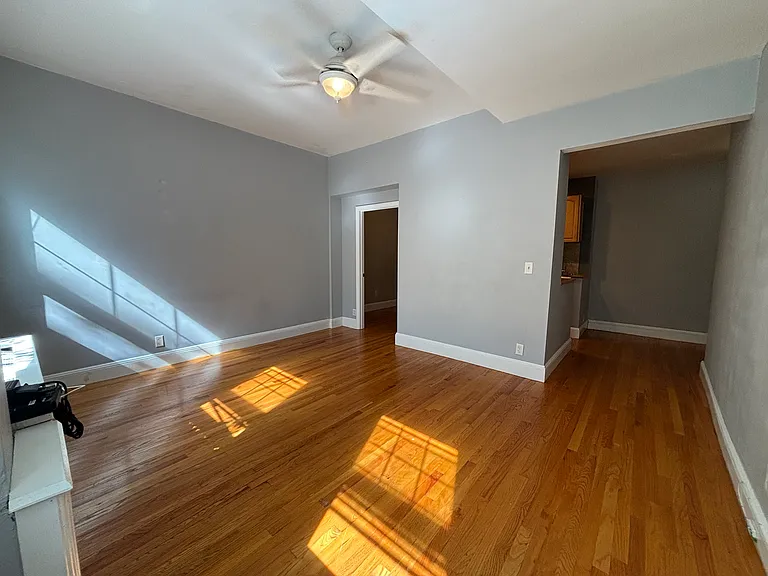 2001 Commonwealth Ave #2 — Photo 9
