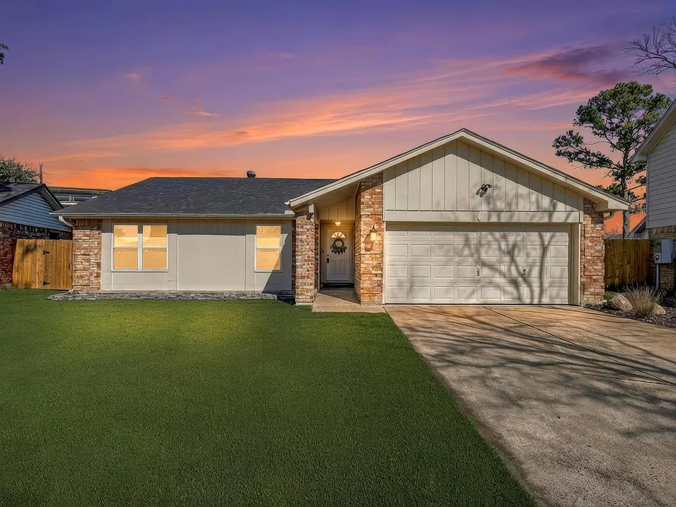 9514 Marblemount Dr