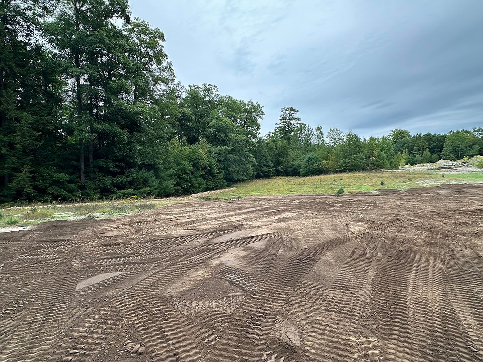 2nd image of 99 Quarry Road