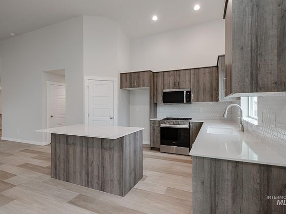 6th image of this home