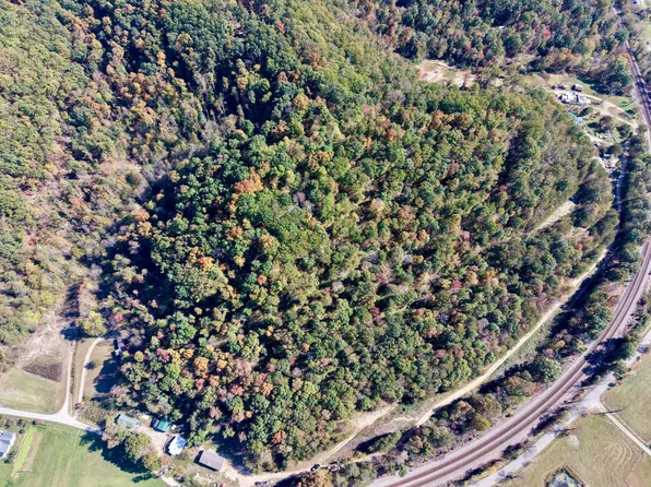 1350 Rube Brown Rd, Hustonville, KY 40437