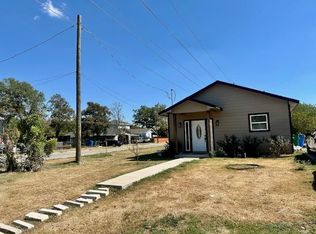 501 Maple St, Taylor, TX 76574