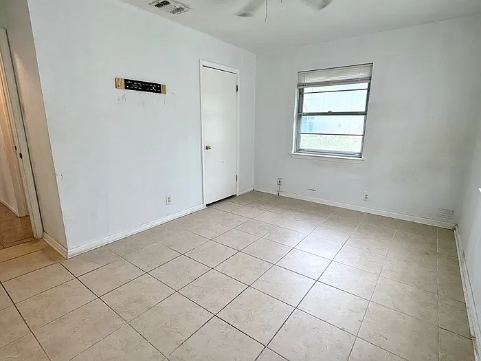 154 Morning Valley St — Photo 24
