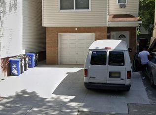 295 W Runyon St, Newark, NJ 07108